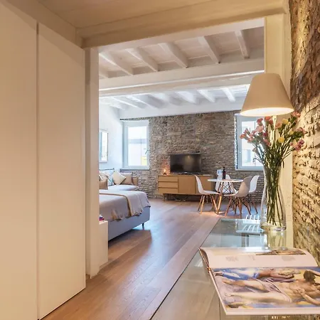 Campo De' Fiori - Charme Holidays Apartment