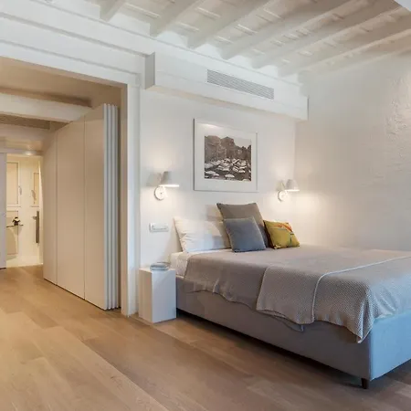 Campo De' Fiori - Charme Holidays Apartment *