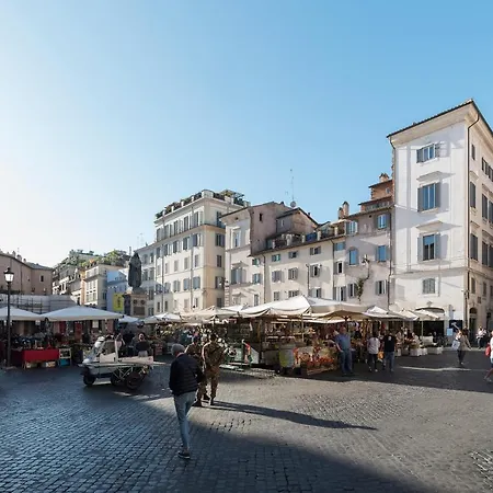 Apartment Campo De' Fiori - Charme Holidays